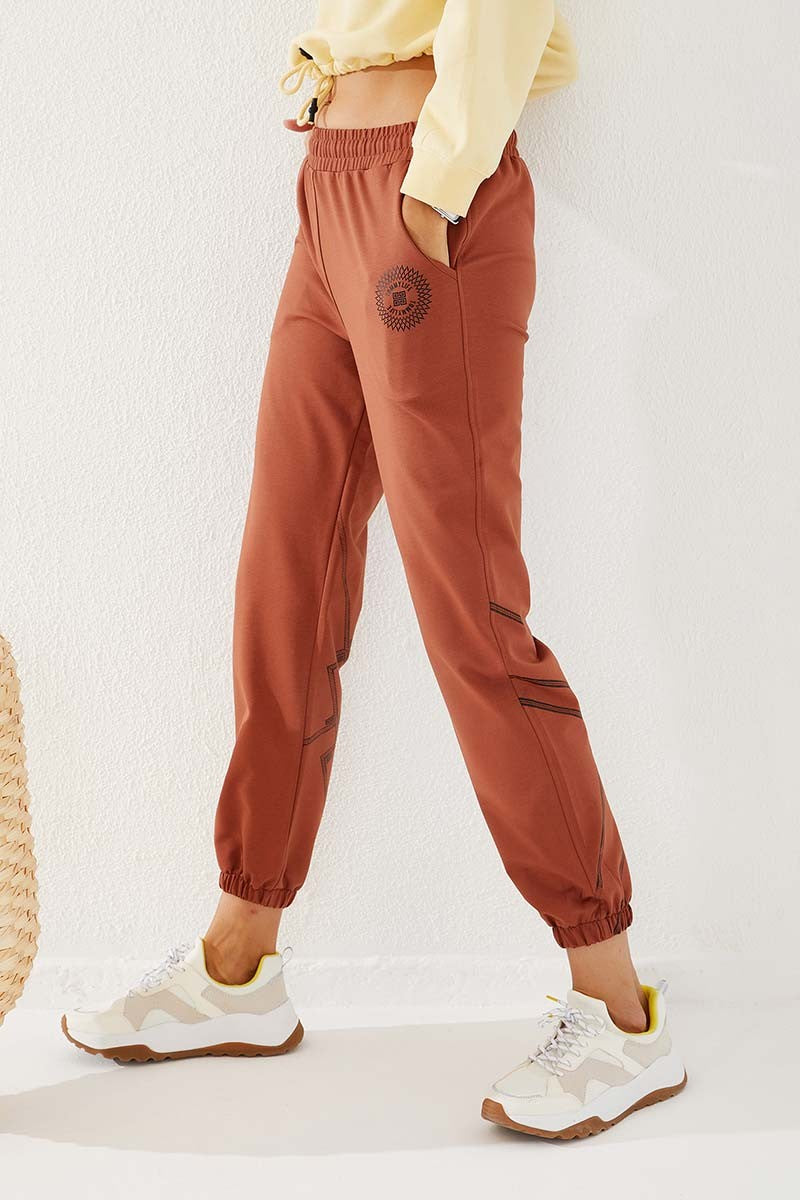 TMY Cinnamon Line Printed Comfortable Fit Elastic Cuff Women's Sweatpants - 94585 - Hellendoorn