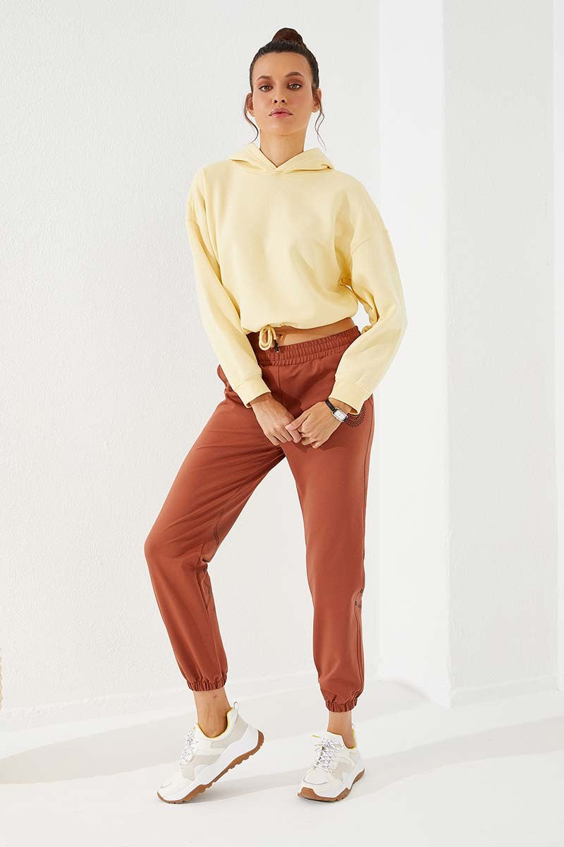 TMY Cinnamon Line Printed Comfortable Fit Elastic Cuff Women's Sweatpants - 94585 - Hellendoorn