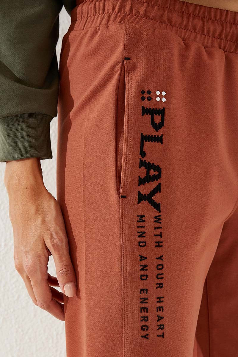 TMY Cinnamon High Waist Embroidered Comfort Fit Elastic Cuff Women's Sweatpants - 94573 - Ocozocoautla de Espinosa