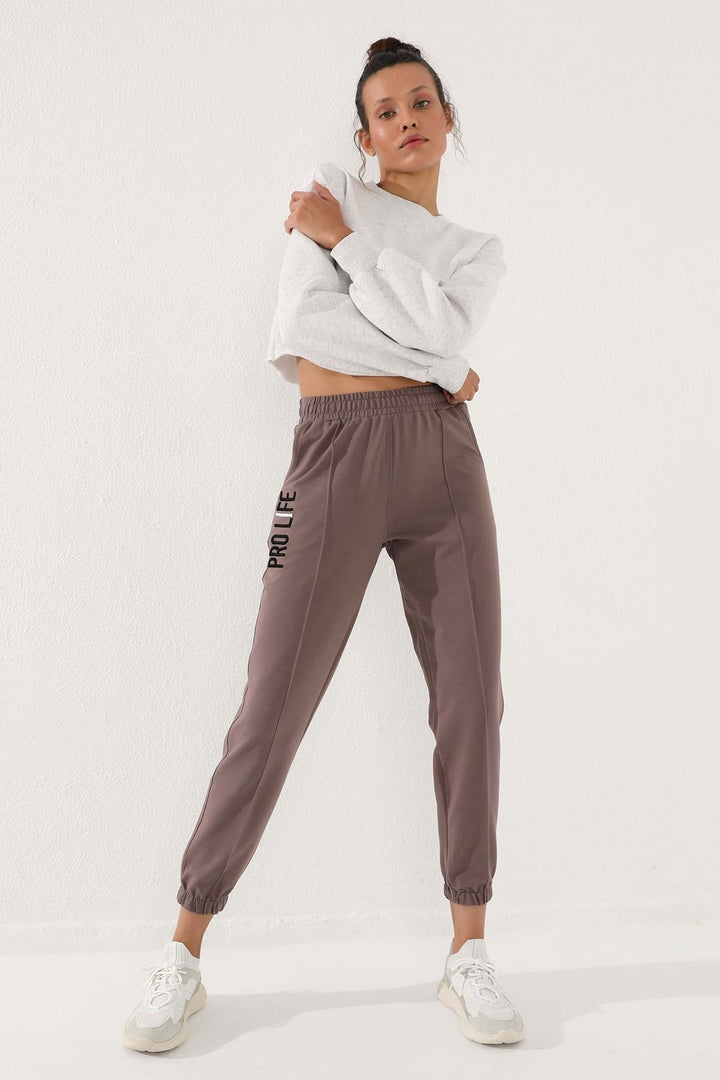 TMY Earth Writing Embroidered Comfortable Fit Elastic Cuff Women's Sweatpants - 94571 - Nijkerk