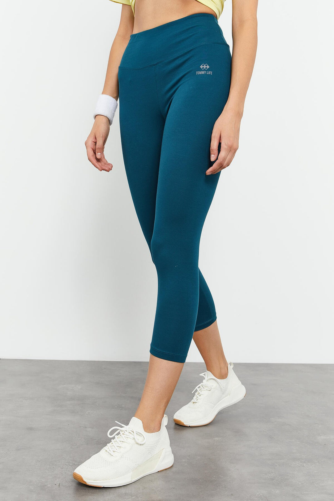 TMY Emerald High Waist Slim Fit Cropped Women's Capri Leggings - 93097 - Holland