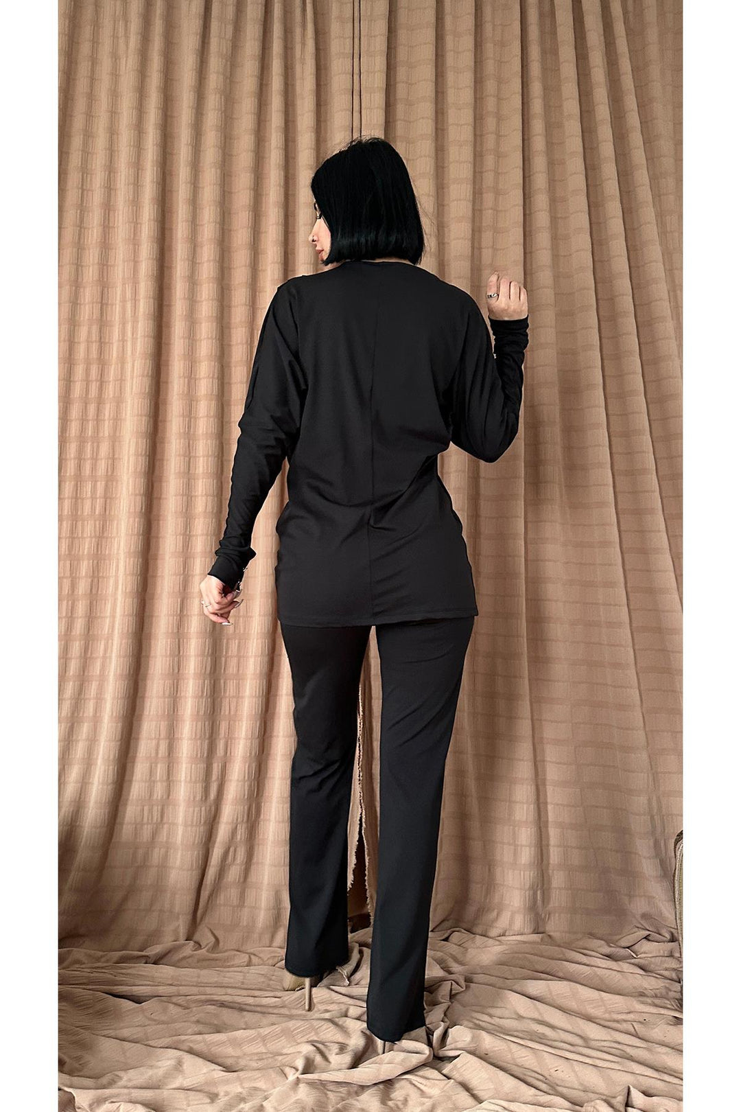 ELS Pleated Detailed Blouse and Pants Set - Black - Hemel Hempstead