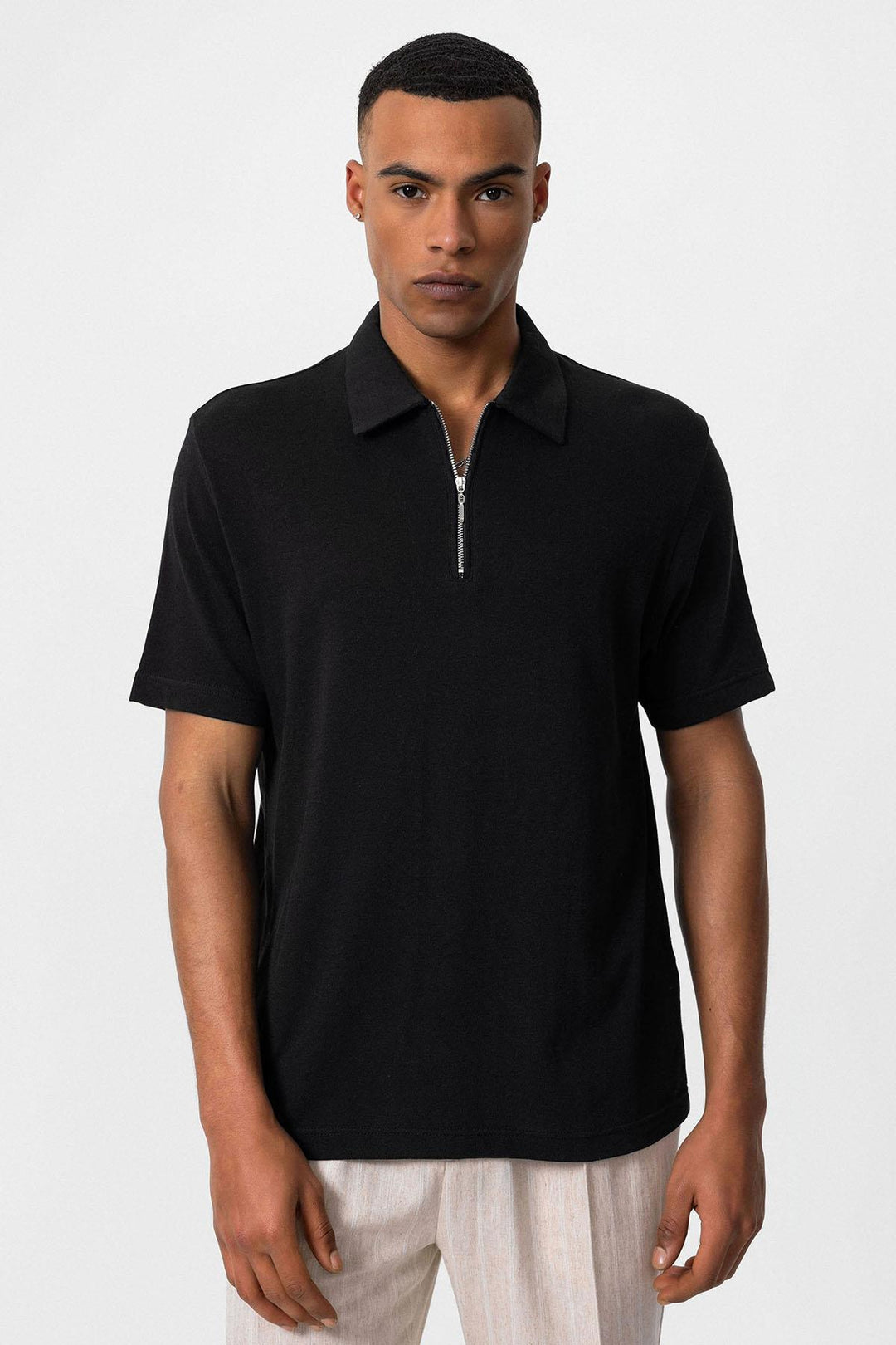 ANT Polo Neck Zippered Men's T-Shirt - Kaneohe
