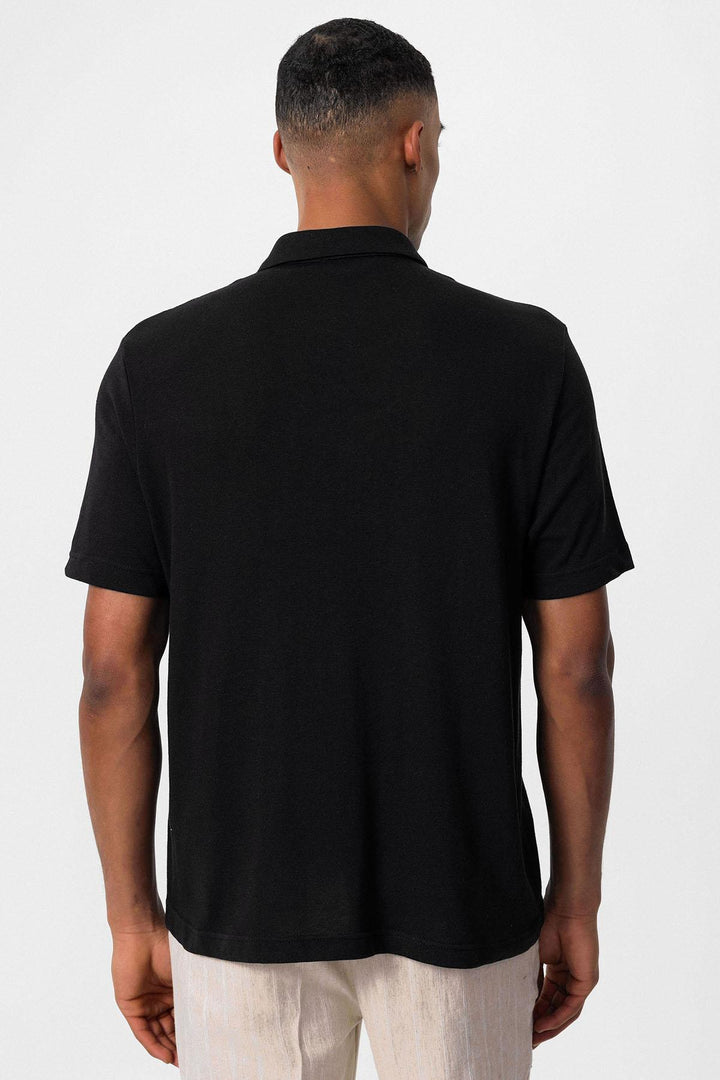 ANT Polo Neck Zippered Men's T-Shirt - Kaneohe