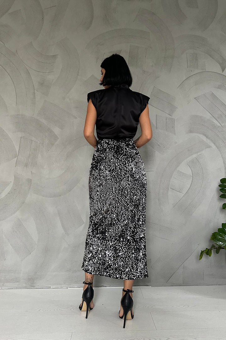 ELS Shiny Skirt with Sequins - Silver - Mountain View