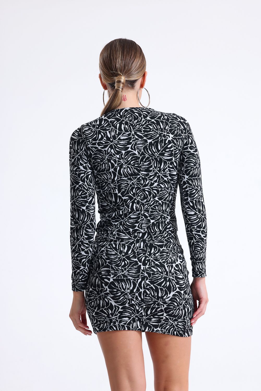 SNS Sense Black-Ecru Long Sleeve Jacquard Blouse - Santa Clara
