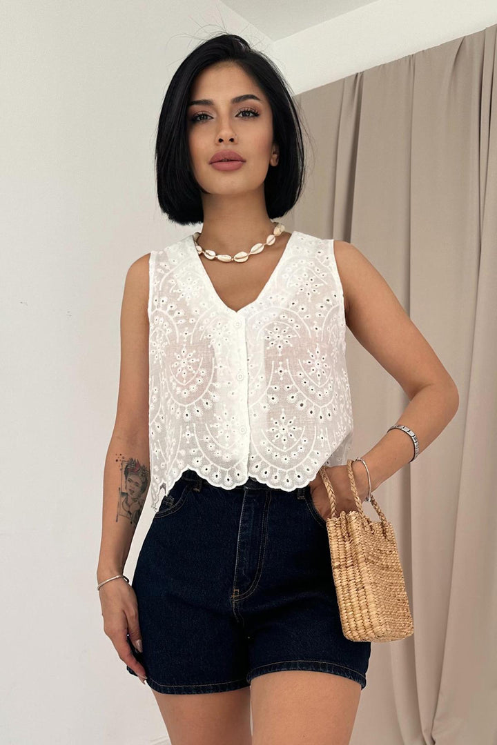 ELS Zero Sleeve Embroidered Blouse - White - Marlboro