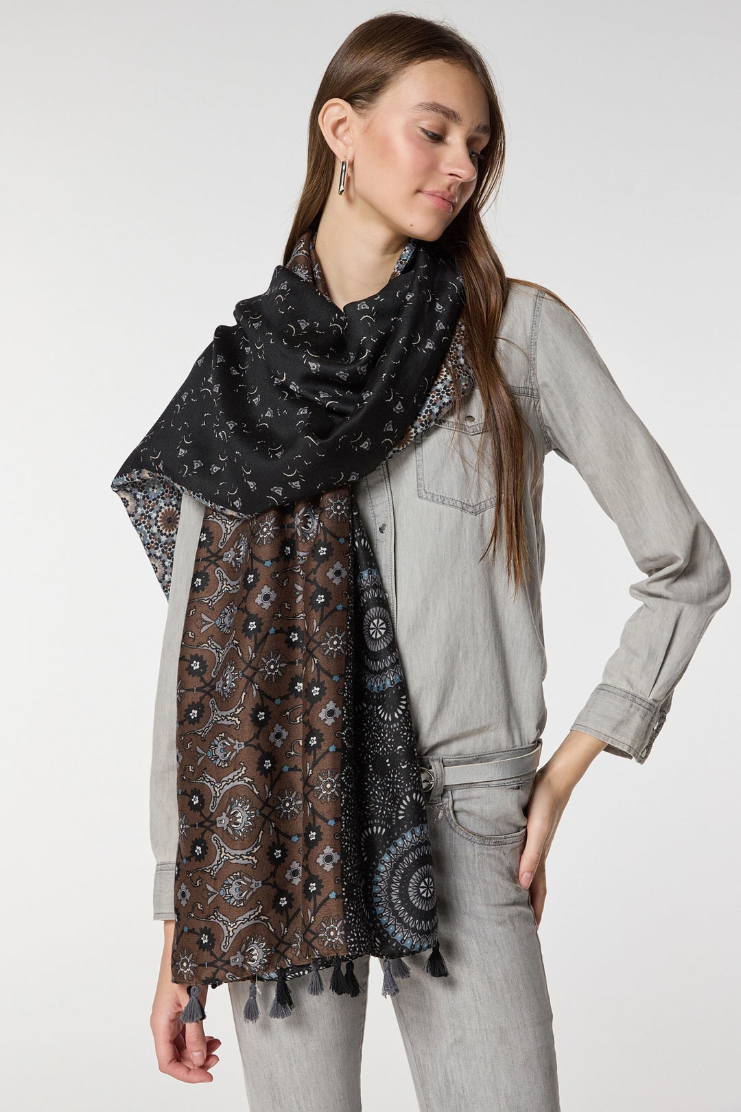 Black Multi-Patterned Fringed Shawl BCNSV-2515069 - Esplugas de Llobregat
