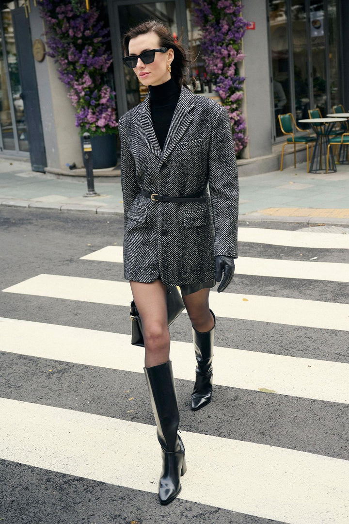 ANT Antioch Black Woman Herringbone Patterned Blazer Jacket - Abertawe