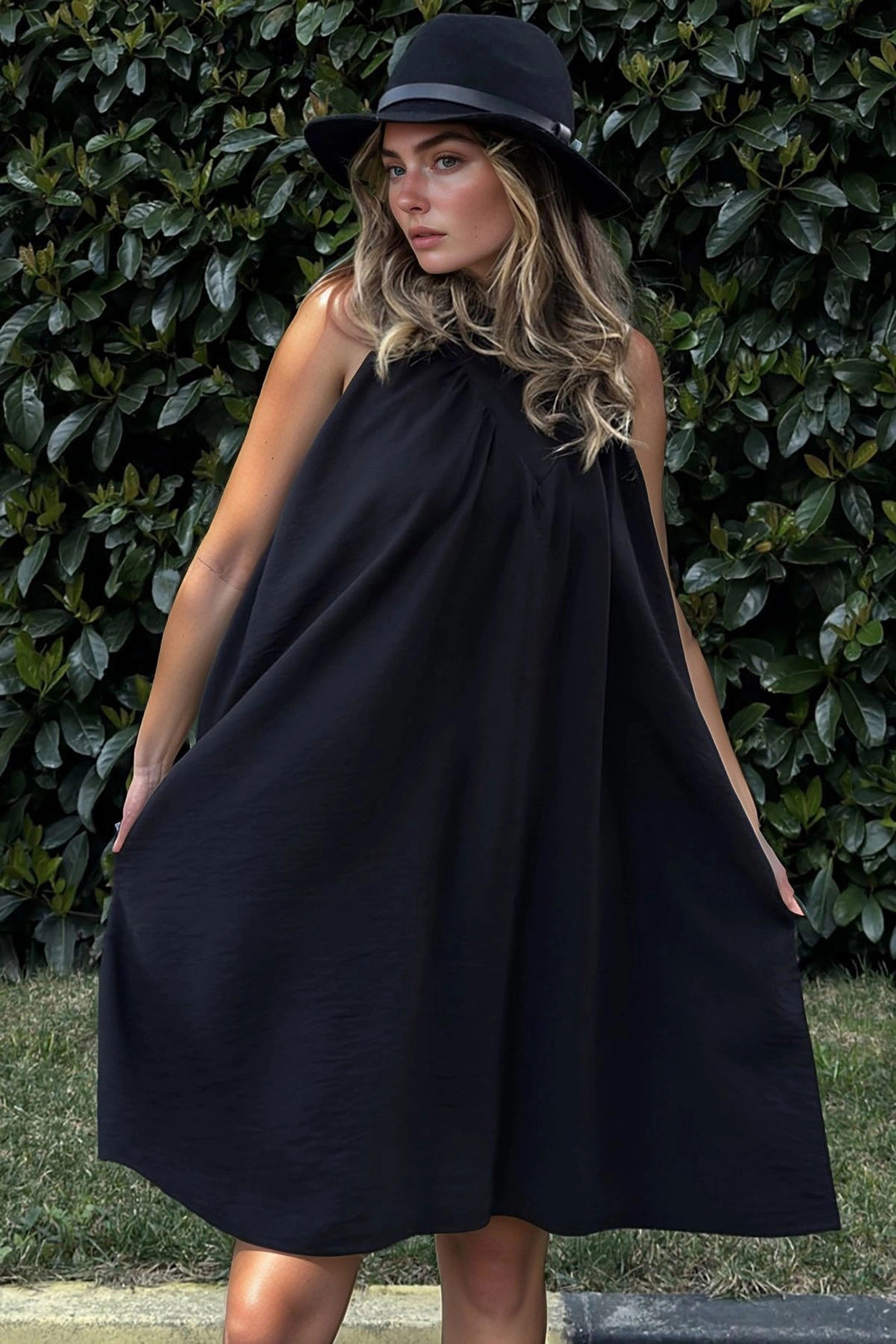 Black Linen A-Cut Dress with Pockets and Pleats BCBSK-25700-3429 - Kateríni