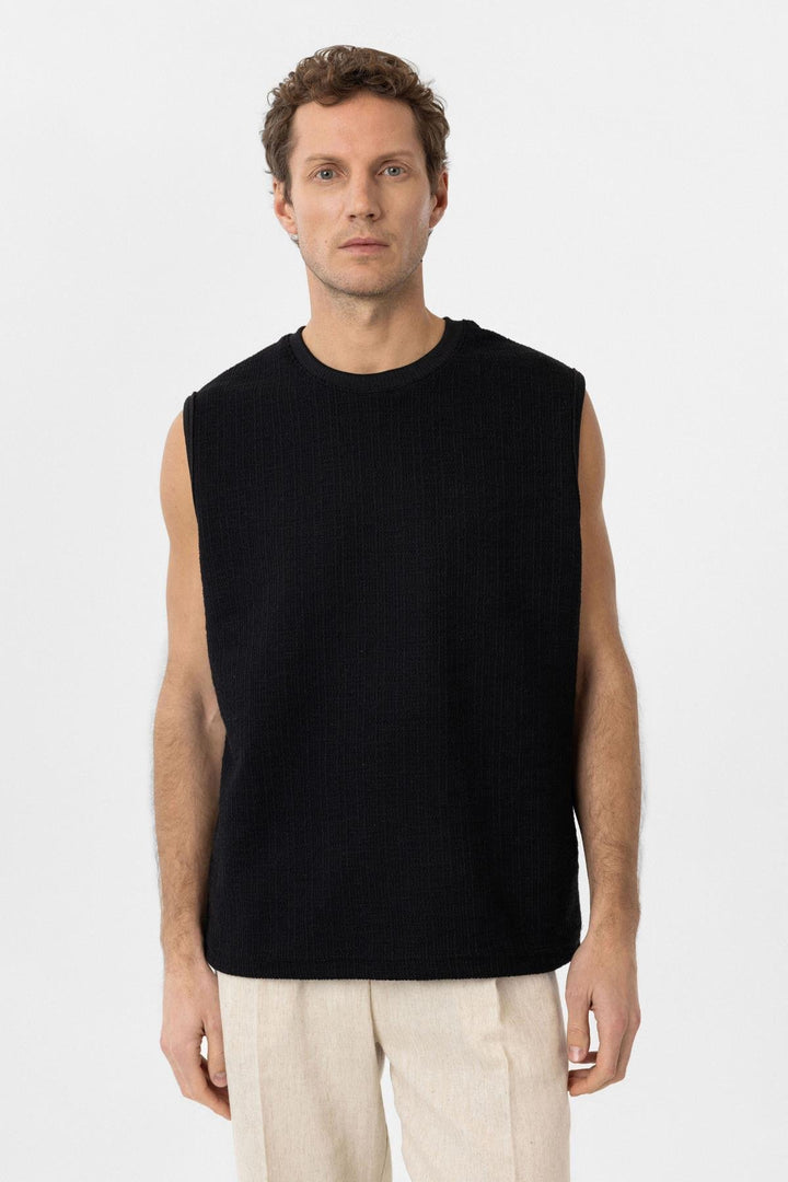 ANT Antioch Black Regular Fit Textured Men's Sleeveless T-Shirt - Tlalnepantla