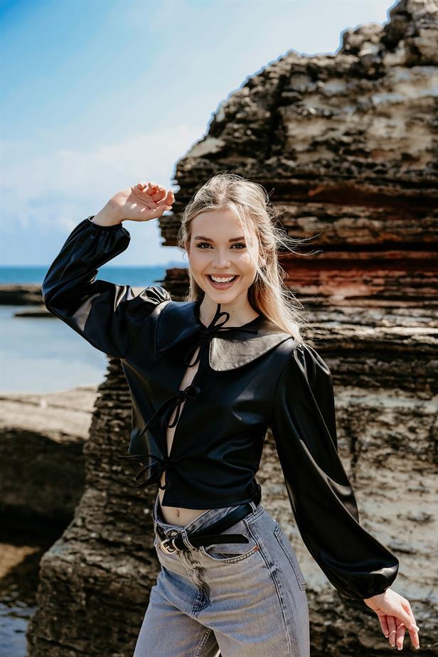 RYN Front Lace Leather Blouse - Black - Unna