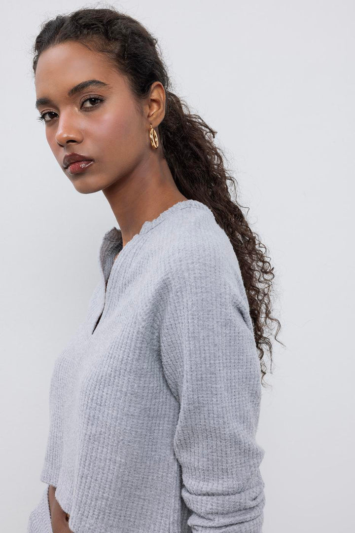 BSL Women V-Neck Detailed Blouse - Temascal