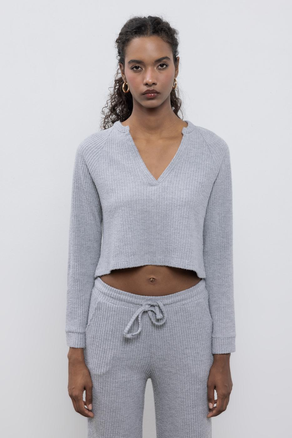 BSL Women V-Neck Detailed Blouse - Temascal