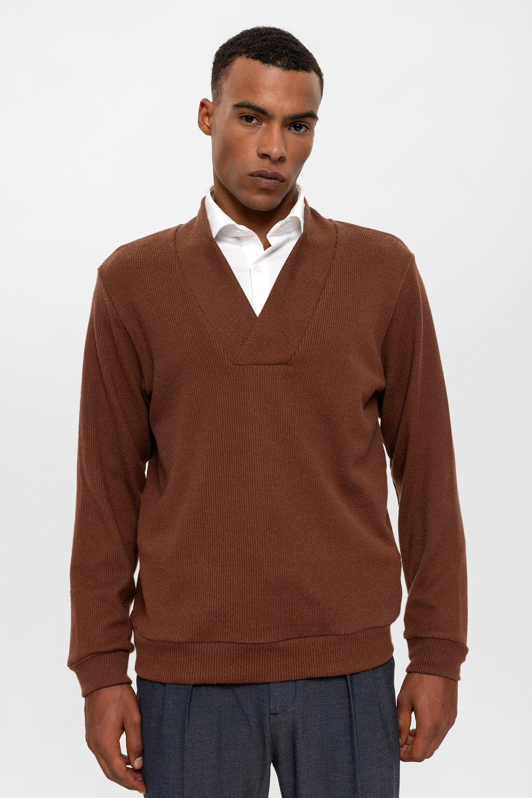 ANT V-Neck Men's Sweater - Niort