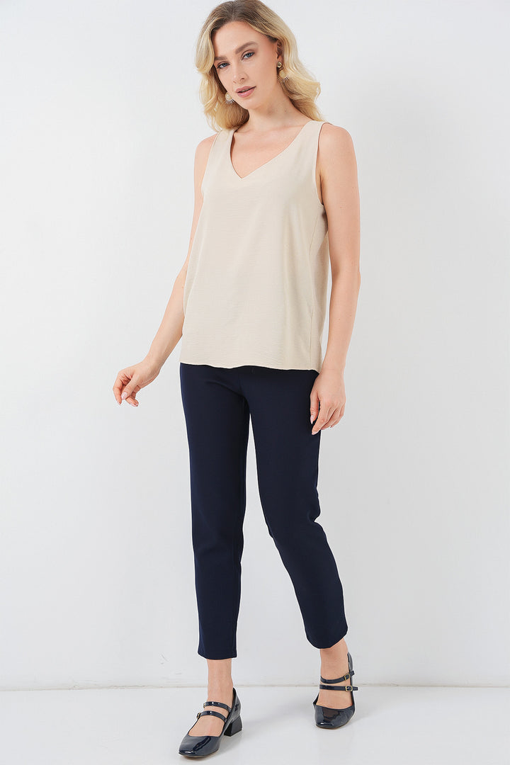 BGD Women V Neck Sleeveless Blouse 950 - Ecru - Castricum