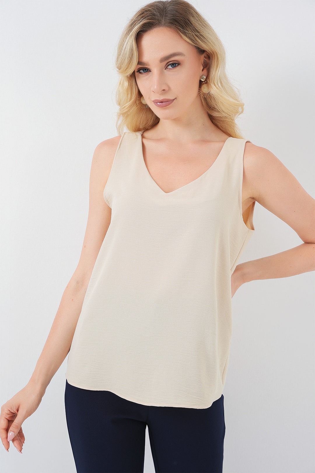 BGD Women V Neck Sleeveless Blouse 950 - Ecru - Castricum