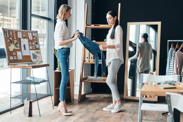 Tips for Designing Pop-Up Stores for Women's Fashion