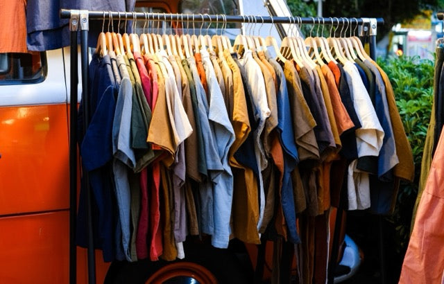 How to Start a Wholesale Clothing Business in 2025?