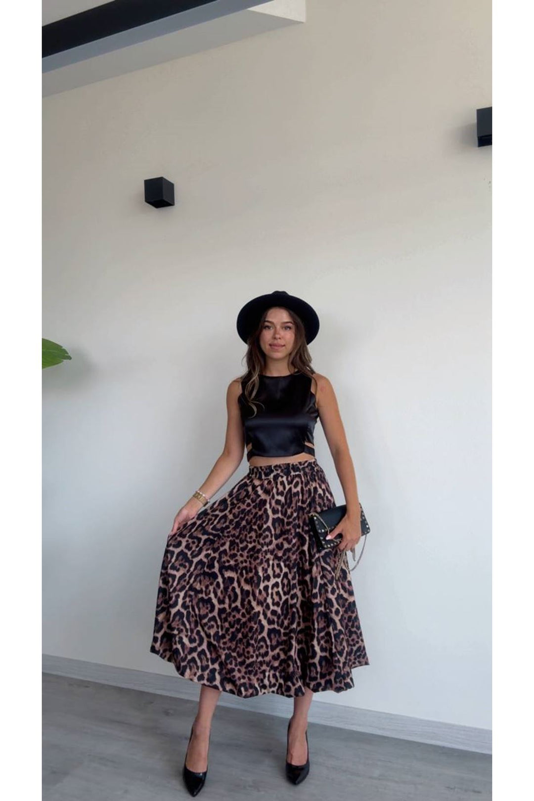 MXM Women Leopard Print Pleated Midi Skirt - Modern and Stylish Design - Vasylkiv