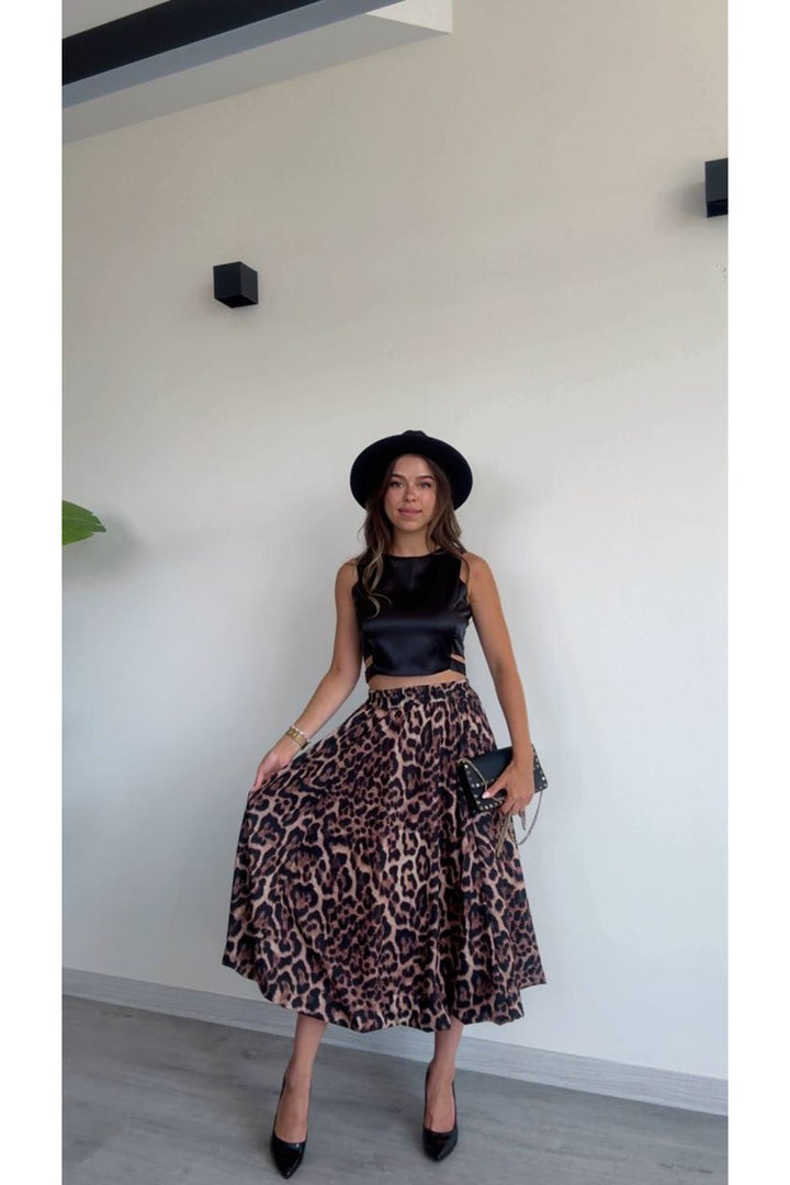 MXM Women Leopard Print Pleated Midi Skirt - Modern and Stylish Design - Vasylkiv
