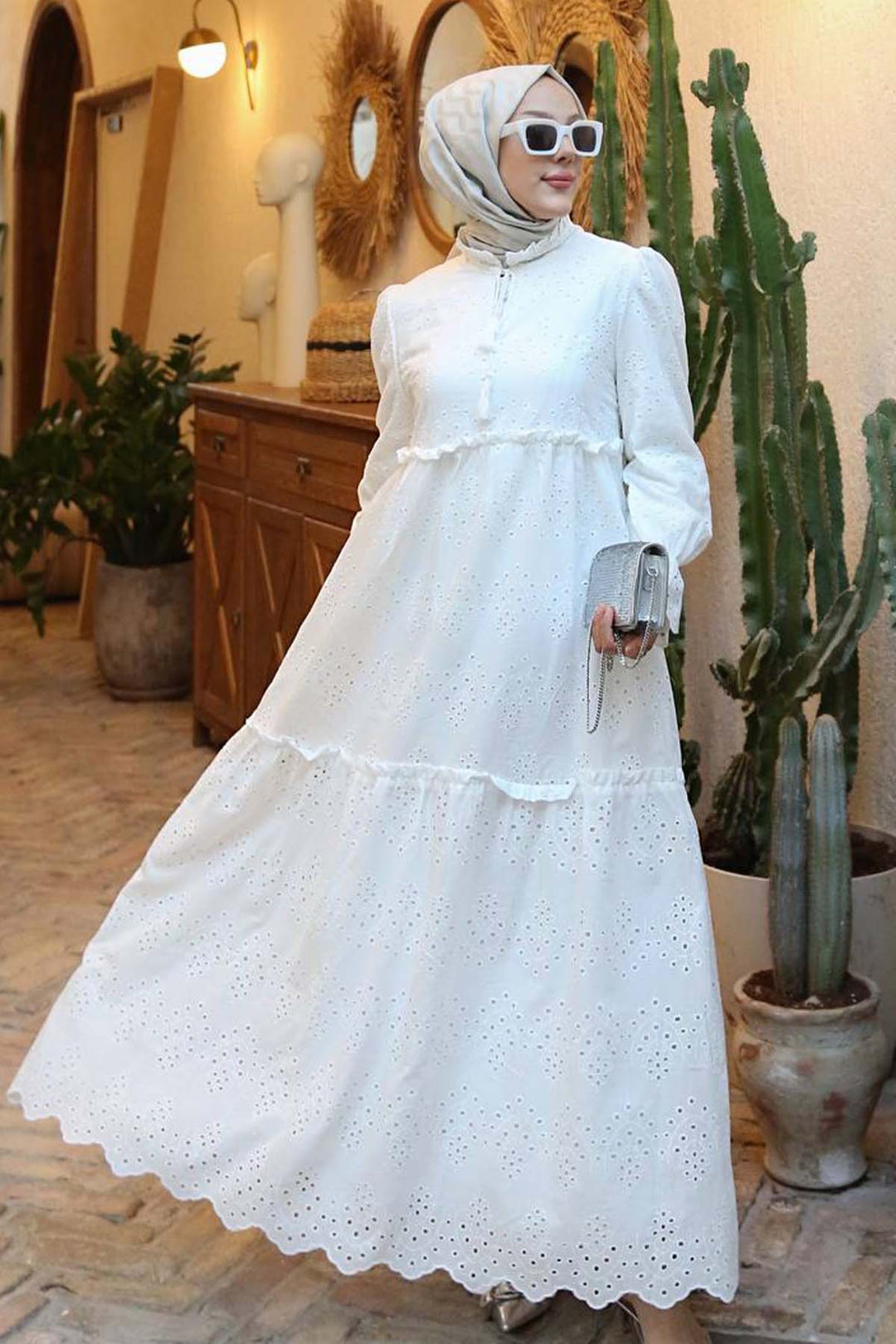 BNG Women Yakası Bağcıklı Brode Elbise Beyaz 1344 - Chioggia