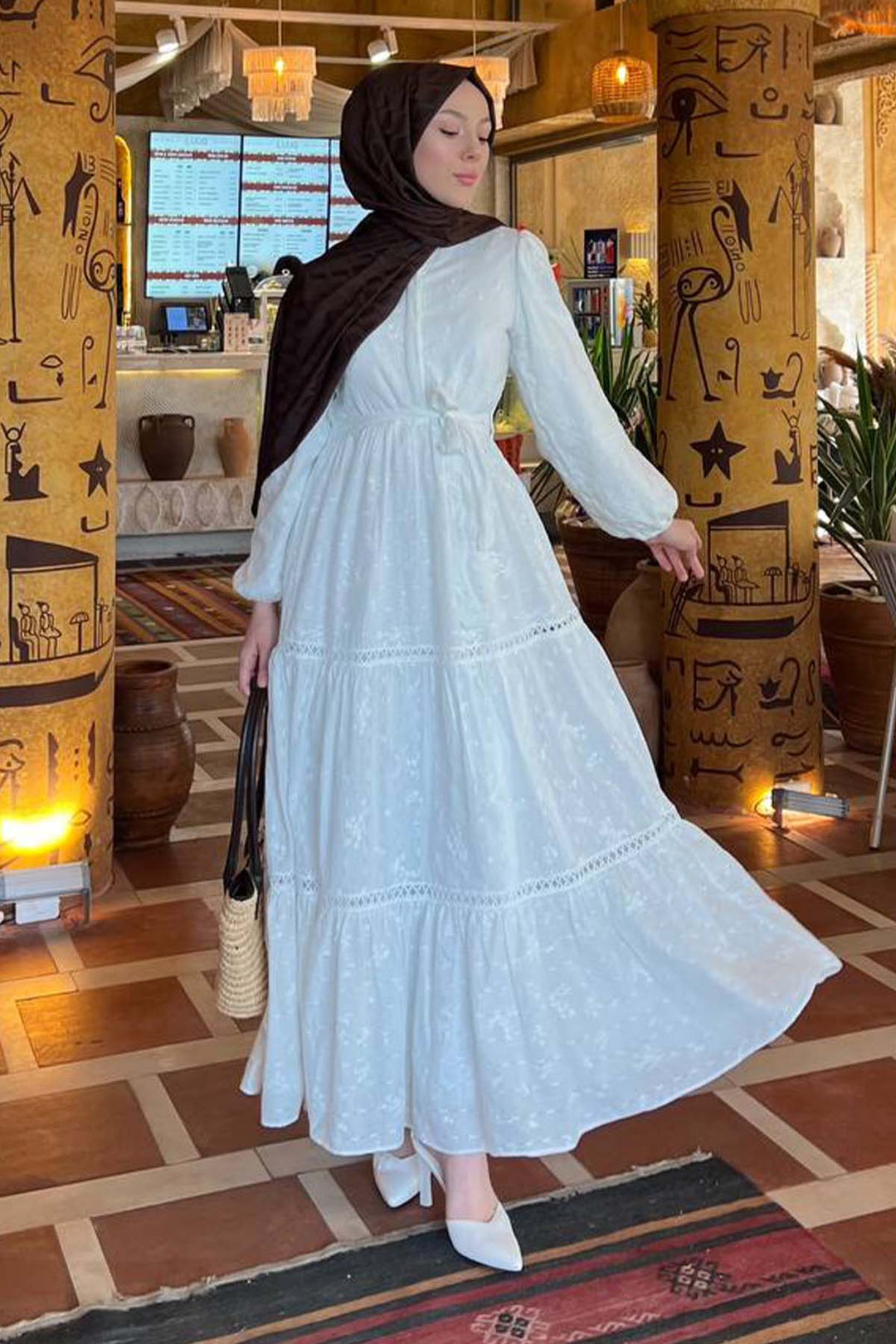 BNG Women Kabartma Desenli Tesettür Elbise Beyaz 1002 - Eisenach