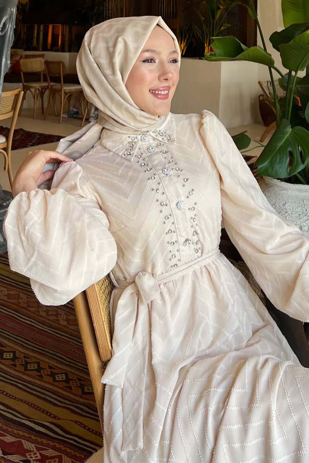 BNG Women Taş Detaylı Tesettür Elbise Krem 1412 - Cuautla