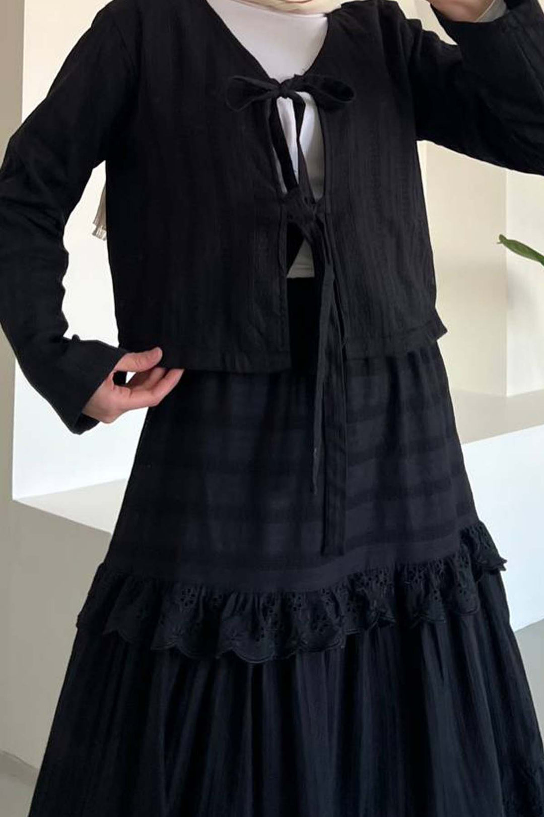 BNG Women Black Brocade Belted Skirt Suit 3012 - Fürth