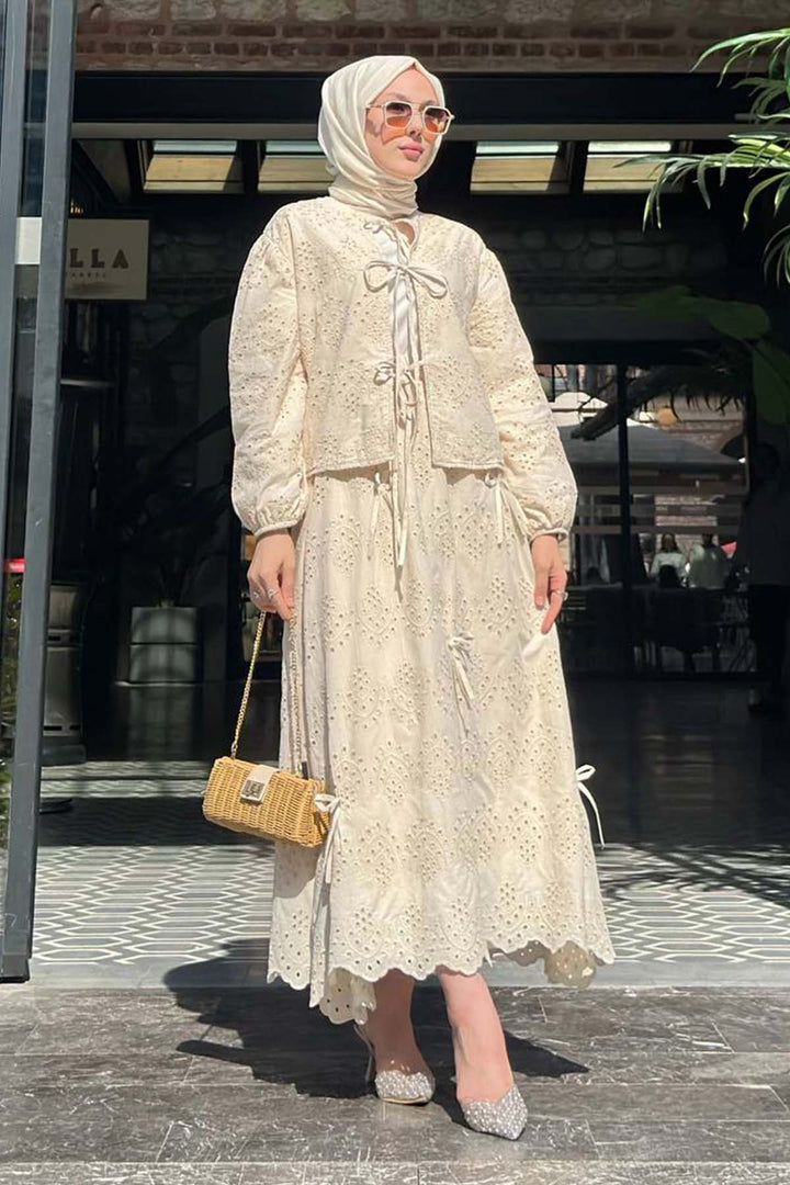 BNG Women Wrapped Brooch Stone Detailed Skirt Suit Cream 3014 - Brühl