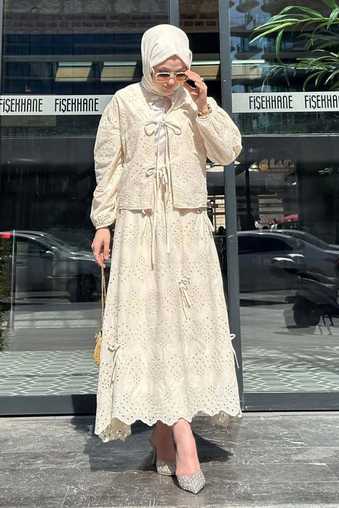 BNG Women Wrapped Brooch Stone Detailed Skirt Suit Cream 3014 - Brühl