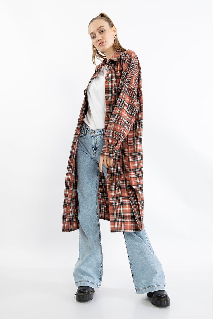قميص نسائي من KKT Lumberjack بأكمام طويلة ومنقوش مريح أسفل الركبة - Brick - La Ciotat