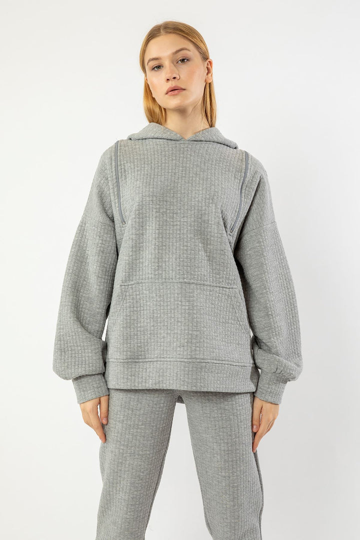 KKT Quilted Fabric Hooded Hip Height Oversize Zip Detailed Women Sweatshirt - Grey - Hamilton