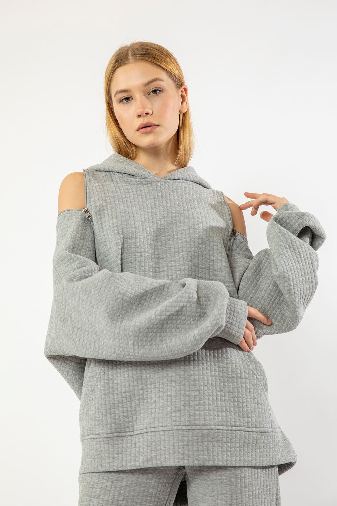 KKT Quilted Fabric Hooded Hip Height Oversize Zip Detailed Women Sweatshirt - Grey - Hamilton