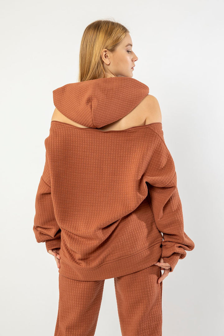 KKT Quilted Fabric Hooded Hip Height Oversize Zip Detailed Women Sweatshirt - Brick  - Castrop-Rauxel