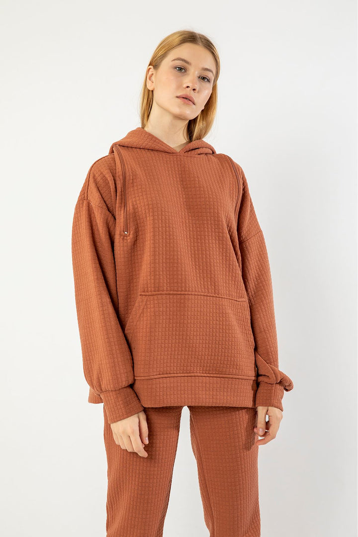 KKT Quilted Fabric Hooded Hip Height Oversize Zip Detailed Women Sweatshirt - Brick  - Castrop-Rauxel