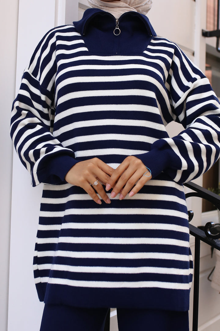 BNG Women -03 Collar Zip Striped Knitwear Set Navy - Clermont