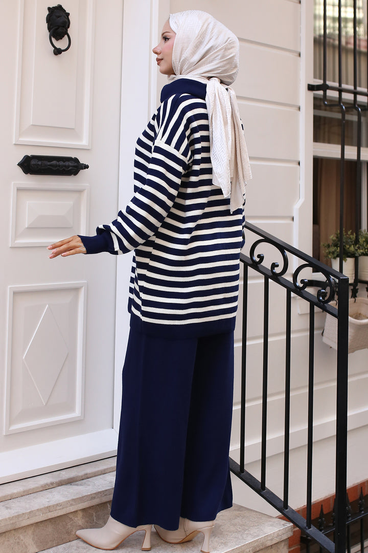 BNG Women -03 Collar Zip Striped Knitwear Set Navy - Clermont