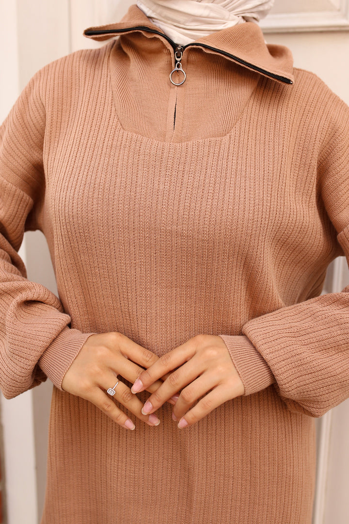 BNG بدلة نسائية -35 طوق مضلع بسحاب - مينك - كليرمونت