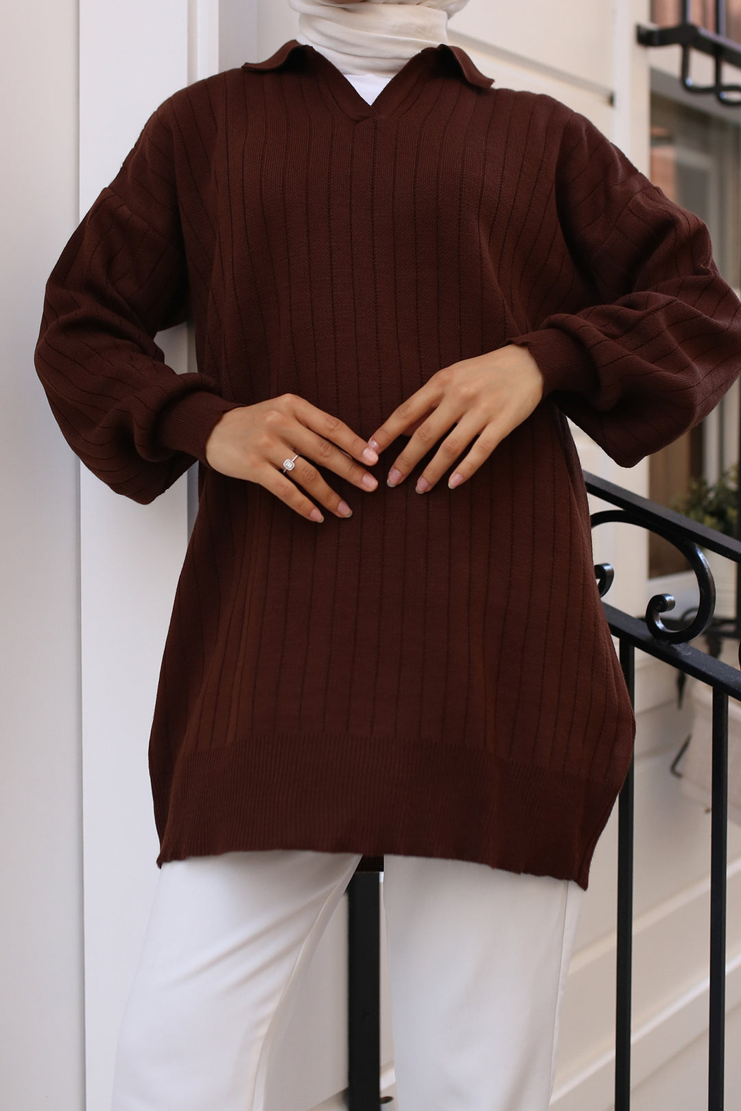 BNG Women -63 Thread Knit Tunic Brown - Clermont