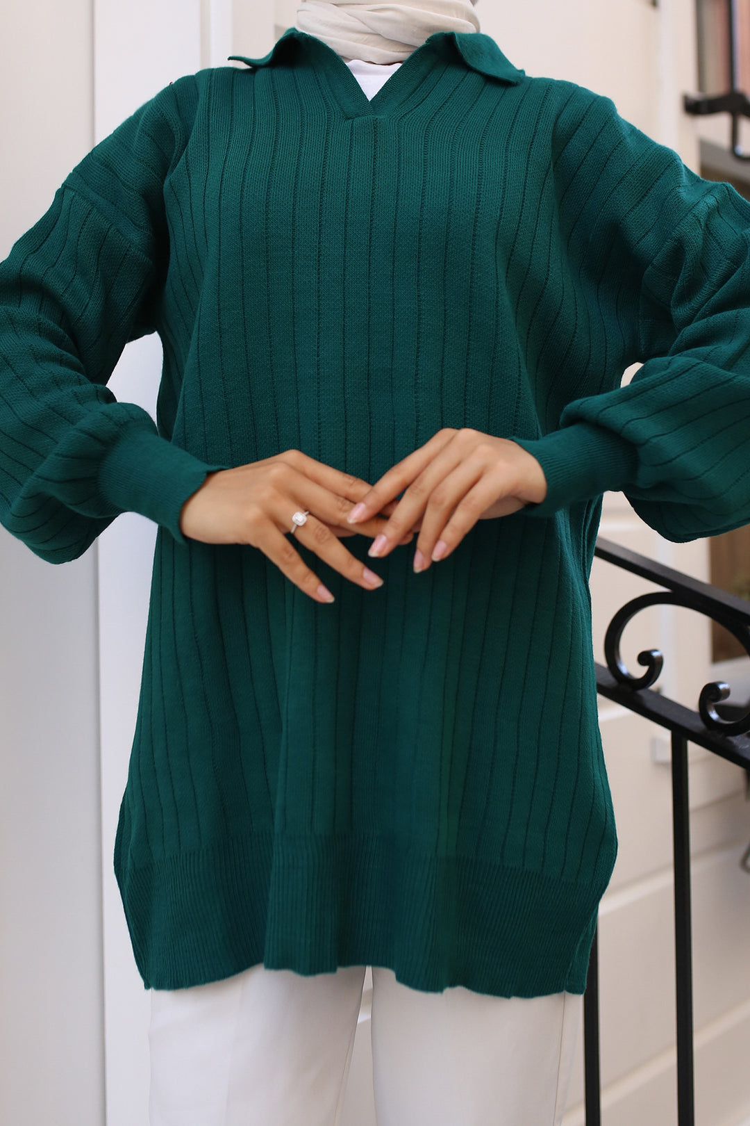 BNG Women -63 سترة Wicked Knit باللون الأخضر الزمردي - كليرمون