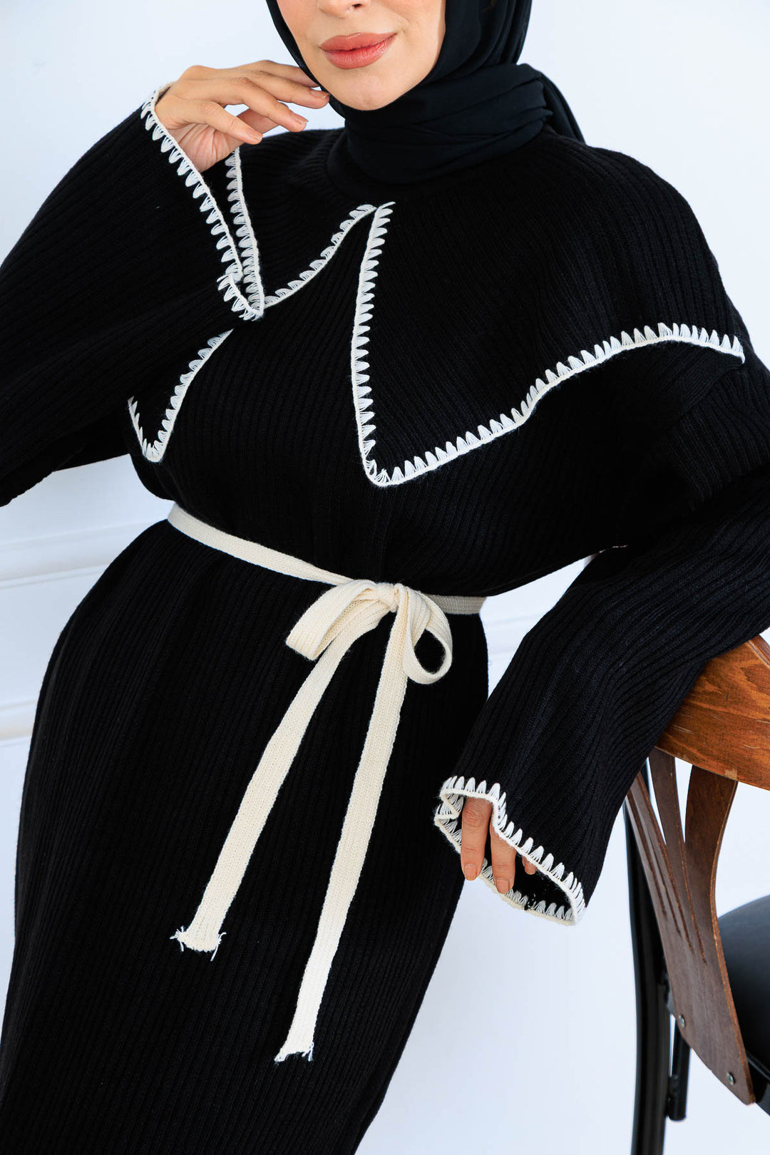 BNG Women Neck Detailed Knit Dress K3036 Black - Osimo