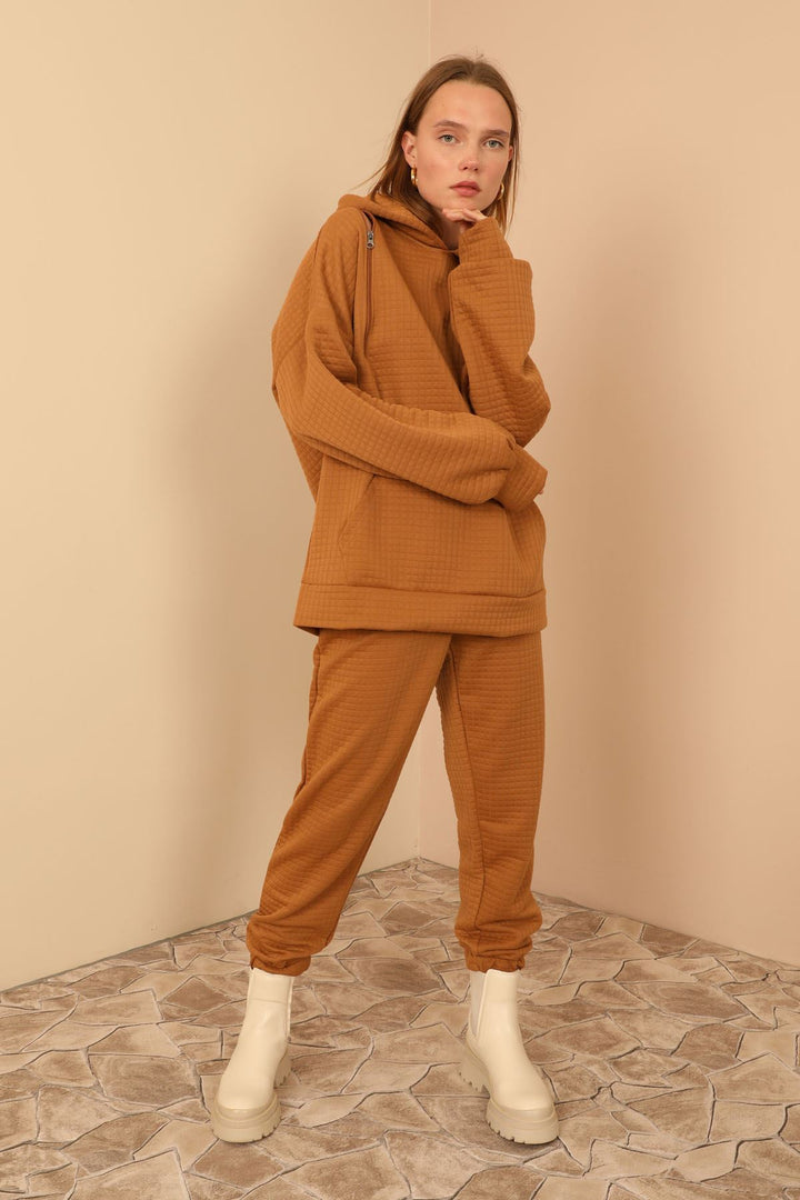 KKT Jesica Fabric Long Sleeve Hooded Oversize Zip Women Sweatshirt - Light Brown - Bondy