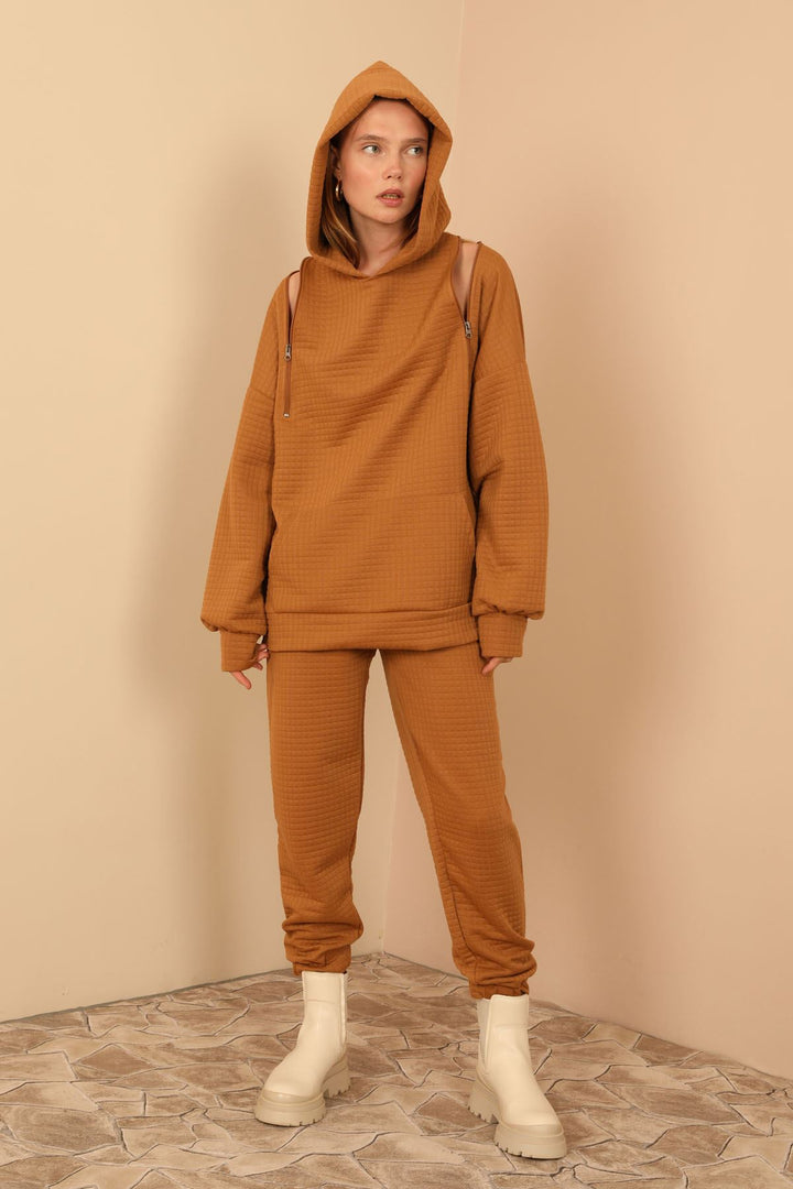 KKT Jesica Fabric Long Sleeve Hooded Oversize Zip Women Sweatshirt - Light Brown - Bondy
