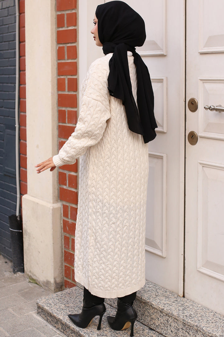 BNG Women Buttoned Long Knit Cardigan Ecru - Clermont