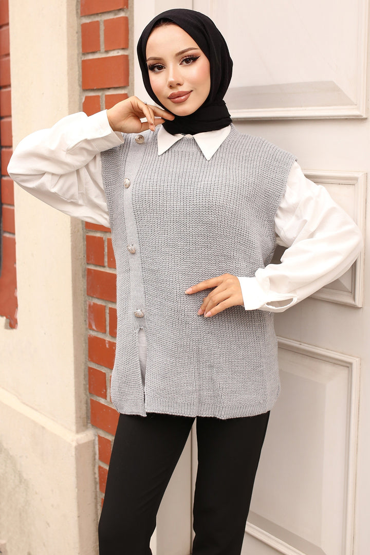 BNG Women  Button Detailed Sweater Gray - Clermont