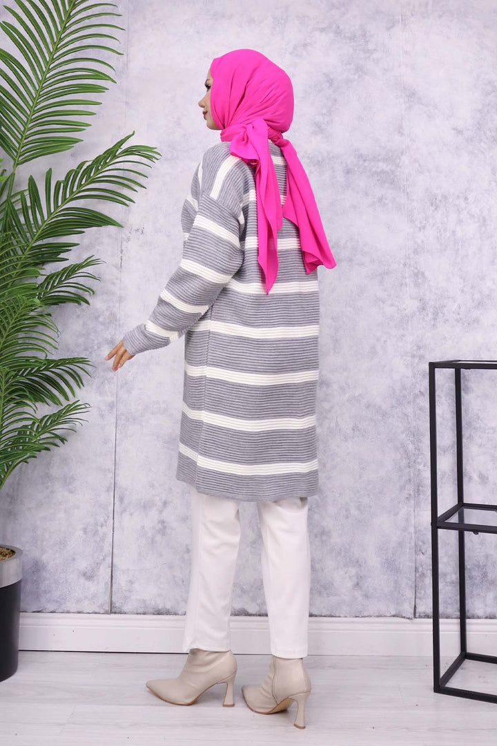BNG Women Ribbed Striped Knit Cardigan Gray - Ciudad Madero