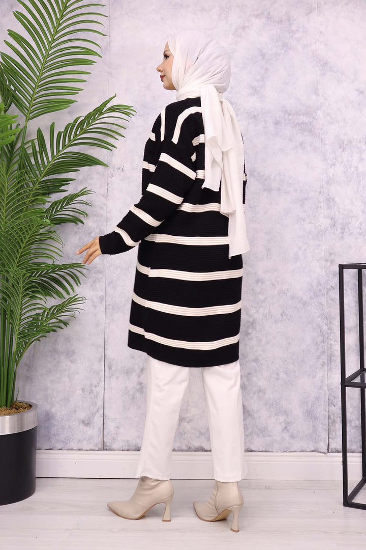 BNG Women Ribbed Striped Knit Cardigan Black - Villa Victoria