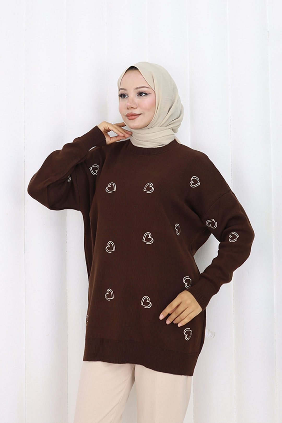 BNG Women Kalp Nakışlı Triko Kazak N3254 Kahverengi - Bury Saint Edmunds