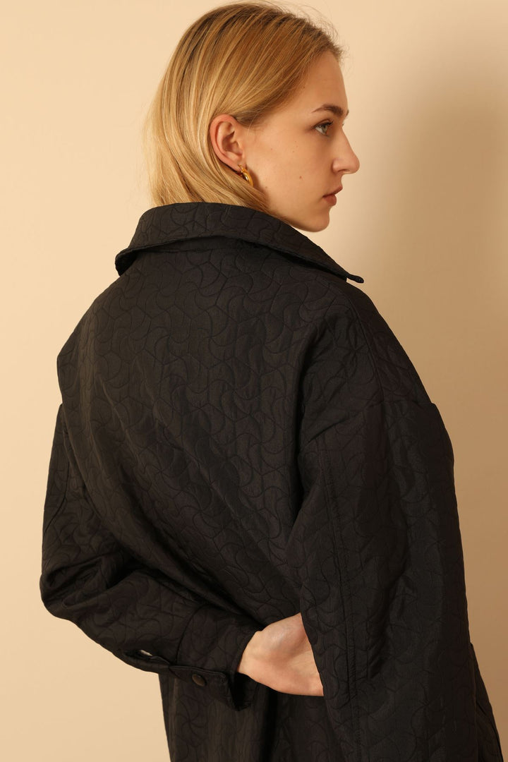 KKT Jakar Fabric Geometric Pattern Oversize Long Women Shirt-Black - Puerto Peñasco